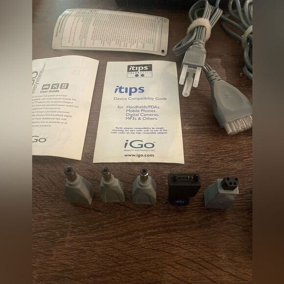 IGO EVERYWHERE Media Charger for Handheld PDA Mobile Cameras MP3 Nintendo GB SP - Picture 3 of 12